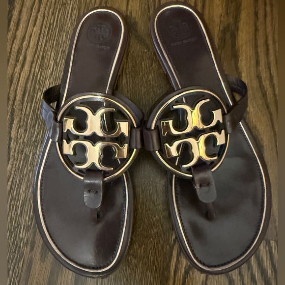 Tory Burch Black and Gold Logo Sandals - Picture 1 of 3